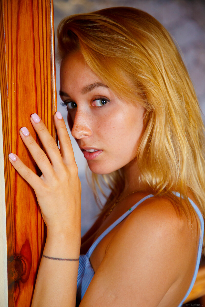 Христина, 21